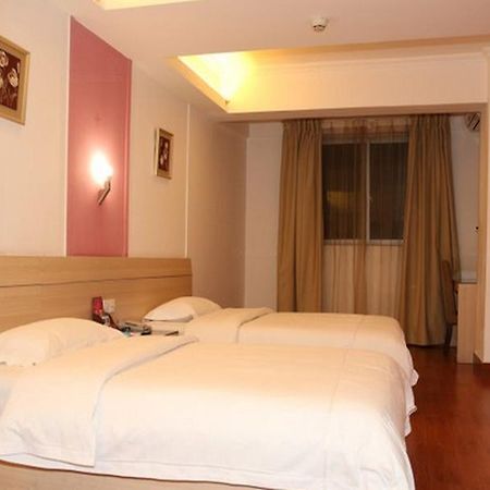 Quanzhou Wins Hotel Jinhuai Branch Bagian luar foto